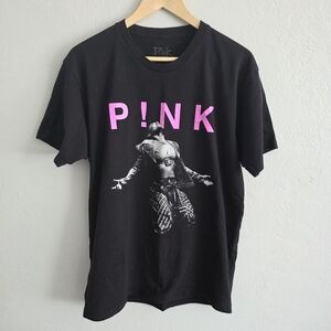 P!NK The Official PINK Alecia Moore Summer Carnival 2023 Tour Tshirt Sz L Womens